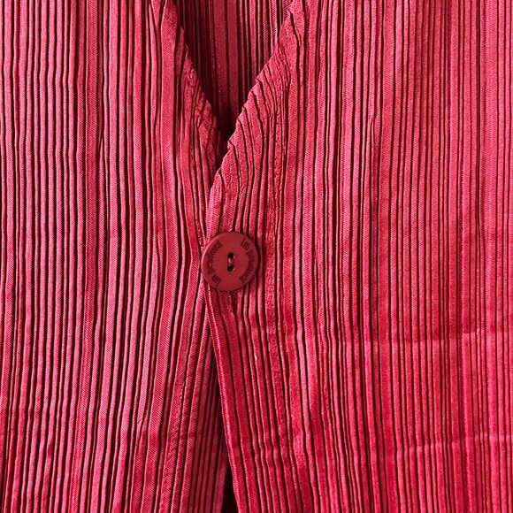 Issey Mikaye IM Product Ruby Red Apron Dress (One Size) - Picture 3 of 6